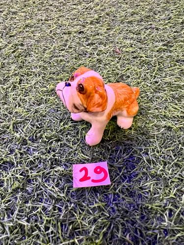 כלבים פורצלן