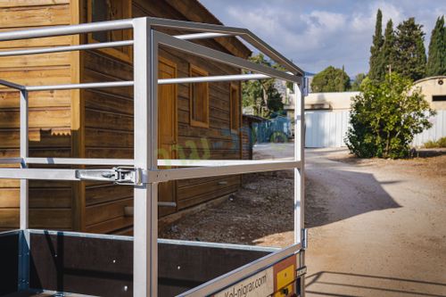 נגרר פתוח 1.6X1.25 למשקל 750 ק