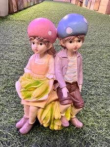 זוג בובות פרות וירקות