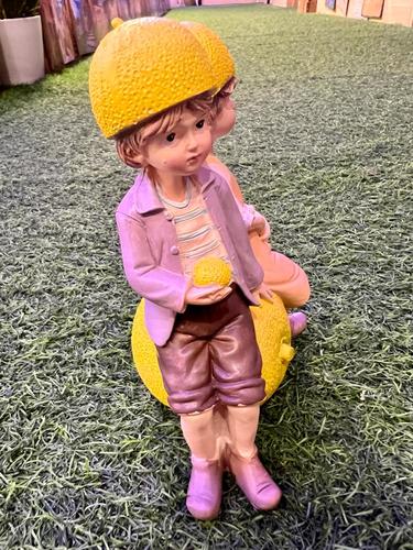 זוג בובות פרות וירקות