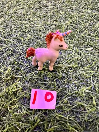 חיות פורצלן