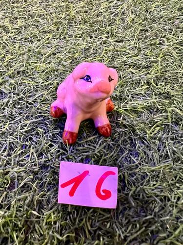 חיות פורצלן