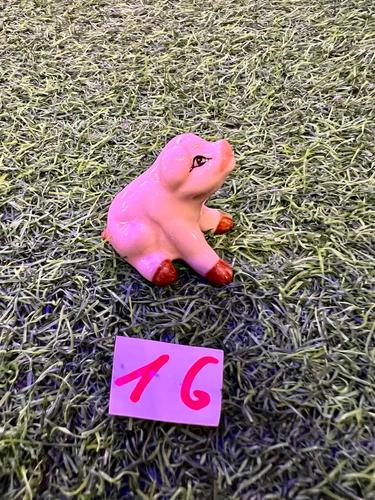 חיות פורצלן