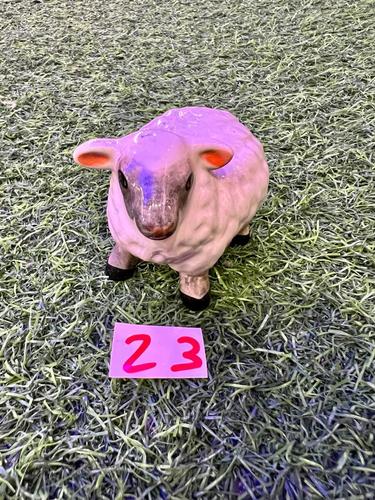 חיות פורצלן