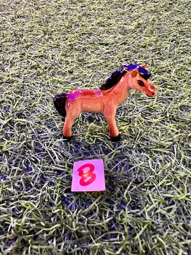 חיות פורצלן