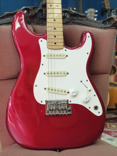 גיטרה חשמלית Fender Stratocaster 1984 USA