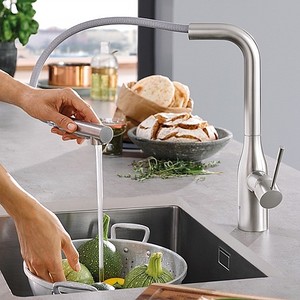 ברז פרח למטבח פיה נשלפת שני מצבים אסנס ESSENCE כרום מתכתי GROHE - גרואה 30270DC0 GROHE גרואה