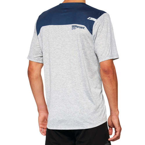 חולצת רכיבה קצרה כחול / אפור 100% - AIRMATIC JERSEY V22