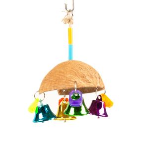 צעצוע לציפור תלוי חצי קוקוס עם פעמונים צבעוניים לתוכים