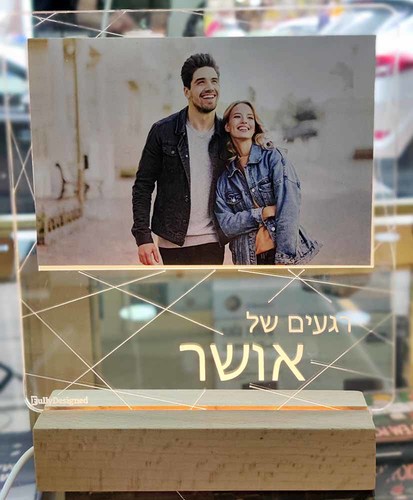 מסגרת שקופה