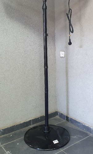 סטנד טלסקופי מהודר צבע שחור למקרן חום 