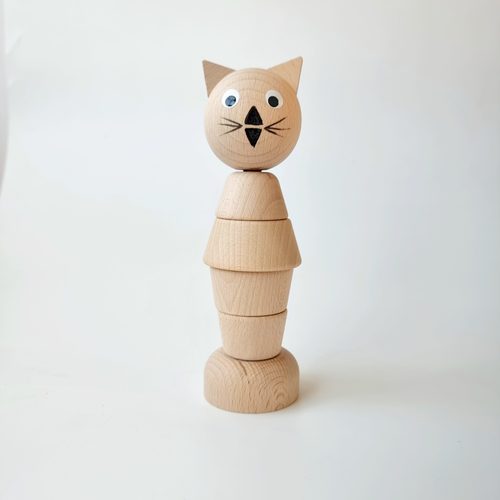 Long stacker Cat גיל 3 שנים +