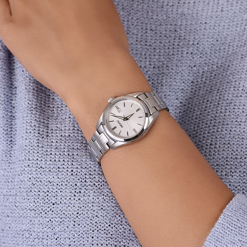 SEIKO SUR633P1 נשים זכוכית ספיר יוקרתי