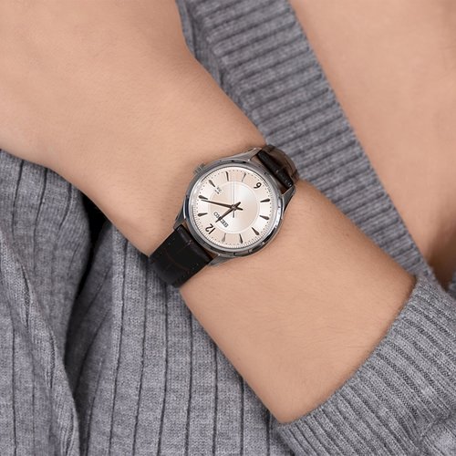 SEIKO SUR427P1 שעון נשים זכוכית ספיר 
