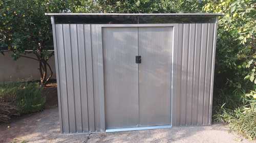 מחסן מתכת סקיילייט דגם  Sky C מידה 2.61X1.81