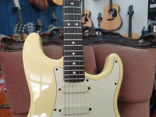 Fender Artist Series Jeff Beck Stratocaster 1995