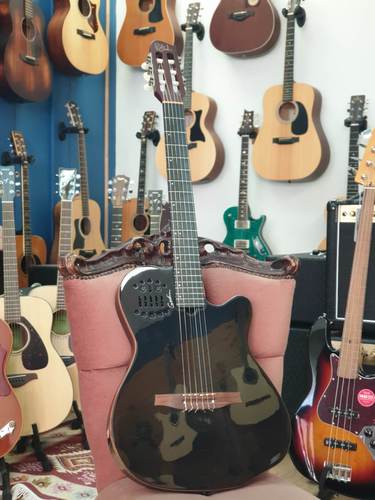 Godin Multiac ACS Nylon Cedar Black