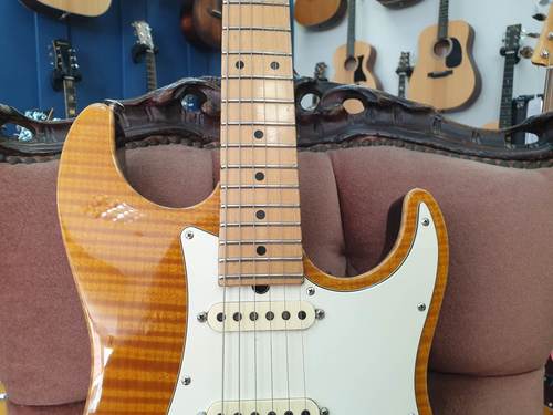 SUHR STANDARD PRO 2011