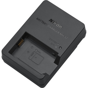 מטען מקורי NIKON MH-32
