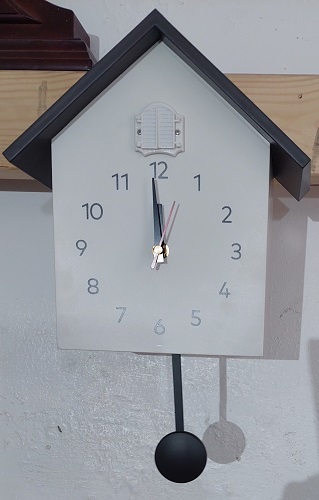 שעון קוקייה במרכז הארץ