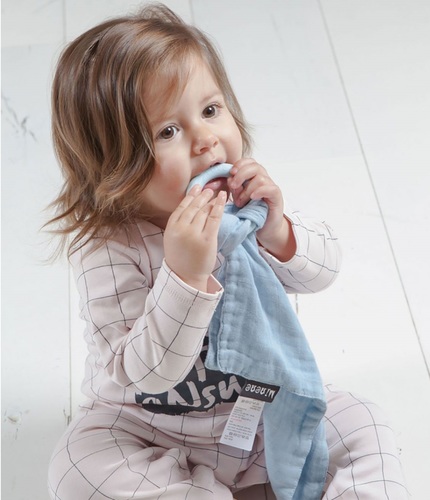 נשכן סיליקון עם שמיכי מבמבוק - כחול בהיר