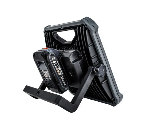 פרוז'קטור לד נטען 20W 1900Lm 18V  | סוללה 1.5Ah | מטען 3A | ותיק בד ייעודי 101716-003 Hunter 