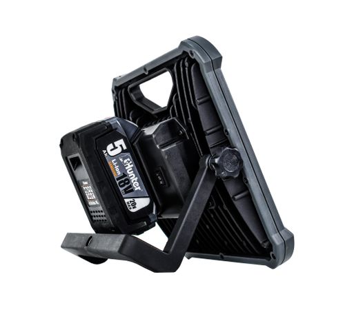פרוז'קטור לד נטען 20W 1900Lm 18V  | סוללה 5Ah | מטען מהיר  Hunter  101716-005