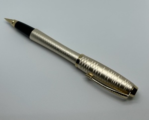 עט פרקר ציפורן URBAN PREMIUM