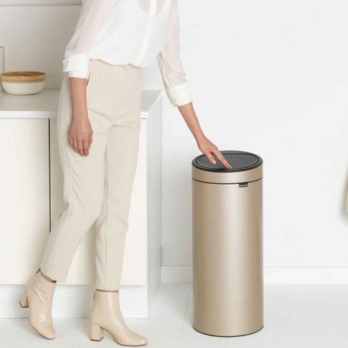 פח טאץ 30 ליטר - שמפניה מט Brabantia