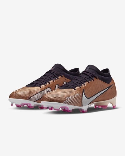 נעלי כדורגל חצי מקצועיות ZOOM VAPOR 15 PRO FG