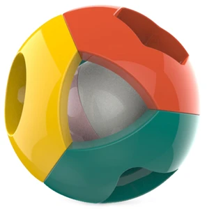 כדור משחק מפלסטיק עם רעשן - צבעוני