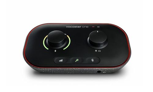 חבילת אולפן להקלטת פודקאסט - Vocaster One Studio פוקוסרייט