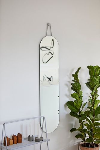 מראה לקיר 120x30 ס