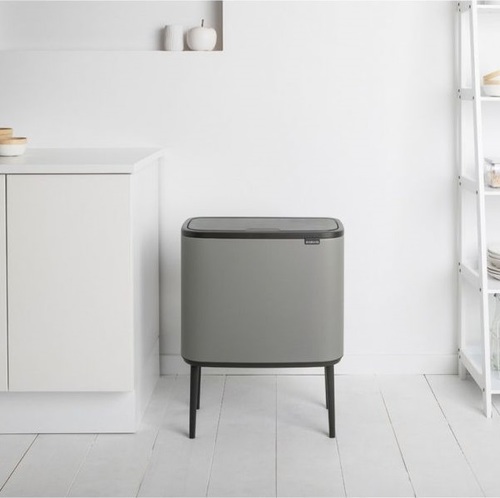 פח אשפה טאץ' 36 ליטר, BO אפור בטון Brabantia