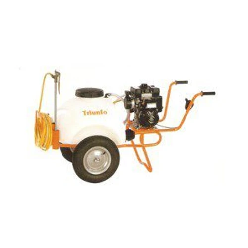 מרסס מריצה חשמלי 100 ליטר דגם SH-100E יצרן Triunfo