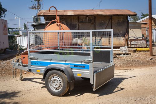 נגרר פתוח 1.6X1.25 למשקל 500 ק