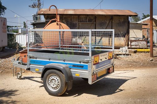 נגרר פתוח 1.6X1.25 למשקל 600 ק