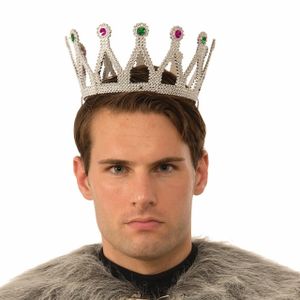 כתר מלך עם אבנים נוצצות 
