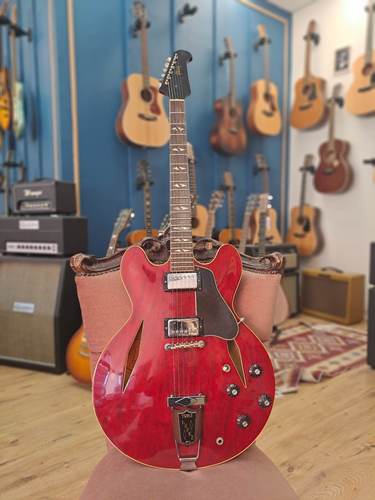 Gibson Trini Lopez 1967