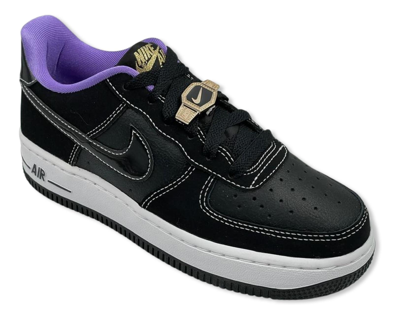 סניקרס נייק אייר פורס לנשים ונוער בצבע שחור Nike Air Force 1 LV8 DQ0300BK