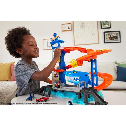 הוט ווילס - מסלול הכריש המתנגש - HOT WHEELS HDP06