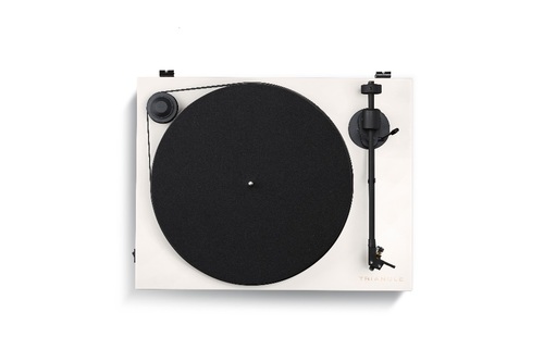 TRIANGLE TURNTABLE