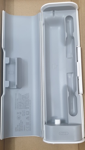  נרתיק טעינה לנסיעות  למברשת שניים Braun Oral