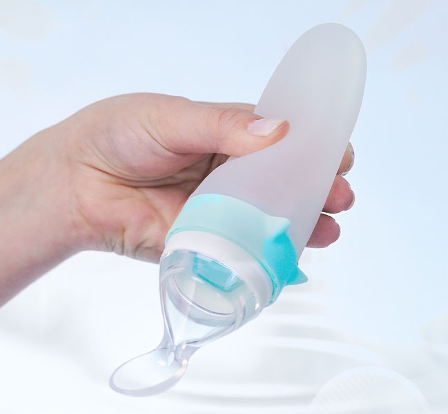 כפית האכלה עם מיכל סיליקון Burabi Baby Spoon 