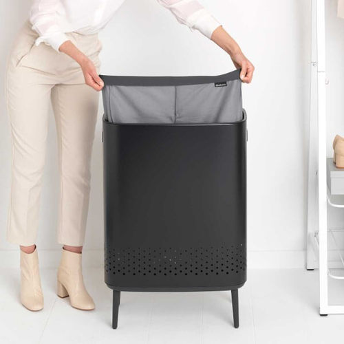סל כביסה מחולק 45+45 ליטר, BO שחור מט Brabantia