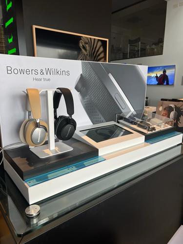 אוזניות אלחוטיות B&W PX8