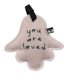 סיכת חמסה סרוגה 100% כותנה עם סיכת ביטחון גדולה - ורוד