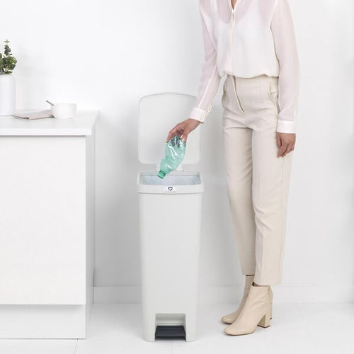 פח הפרדה למחזור אשפה 40 ליטר, אפור בהיר Brabantia