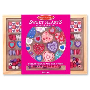 ערכת חרוזים לבבות מעץ מליסה ודאג 4175