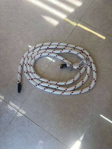חבל טיפוס עשוי ניילון עבה וחזק במיוחד